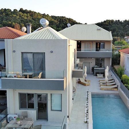 Theros Suites Dhiminio Екстер'єр фото