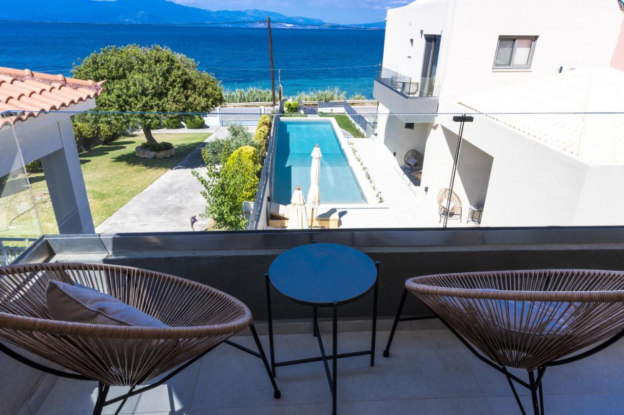 Theros Suites Dhiminio Екстер'єр фото