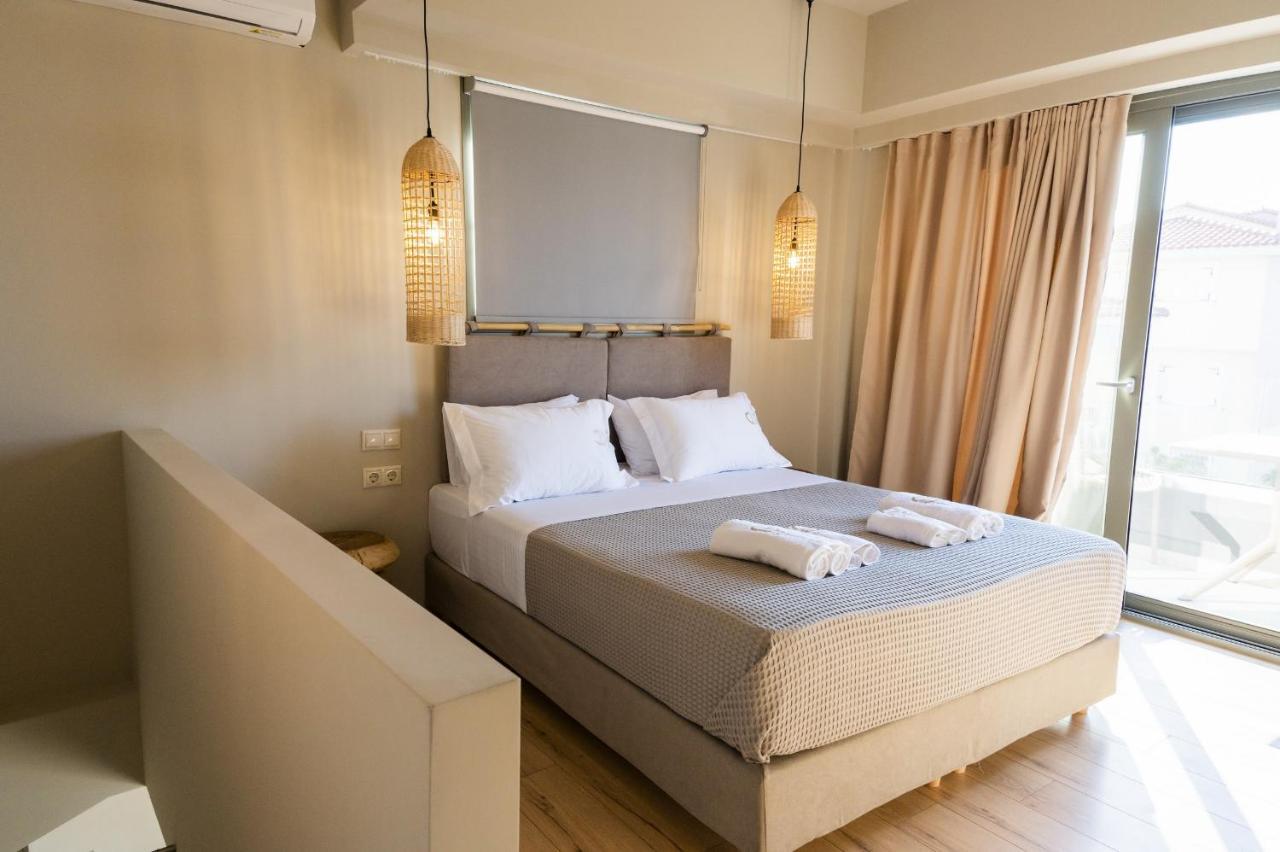 Theros Suites Dhiminio Екстер'єр фото