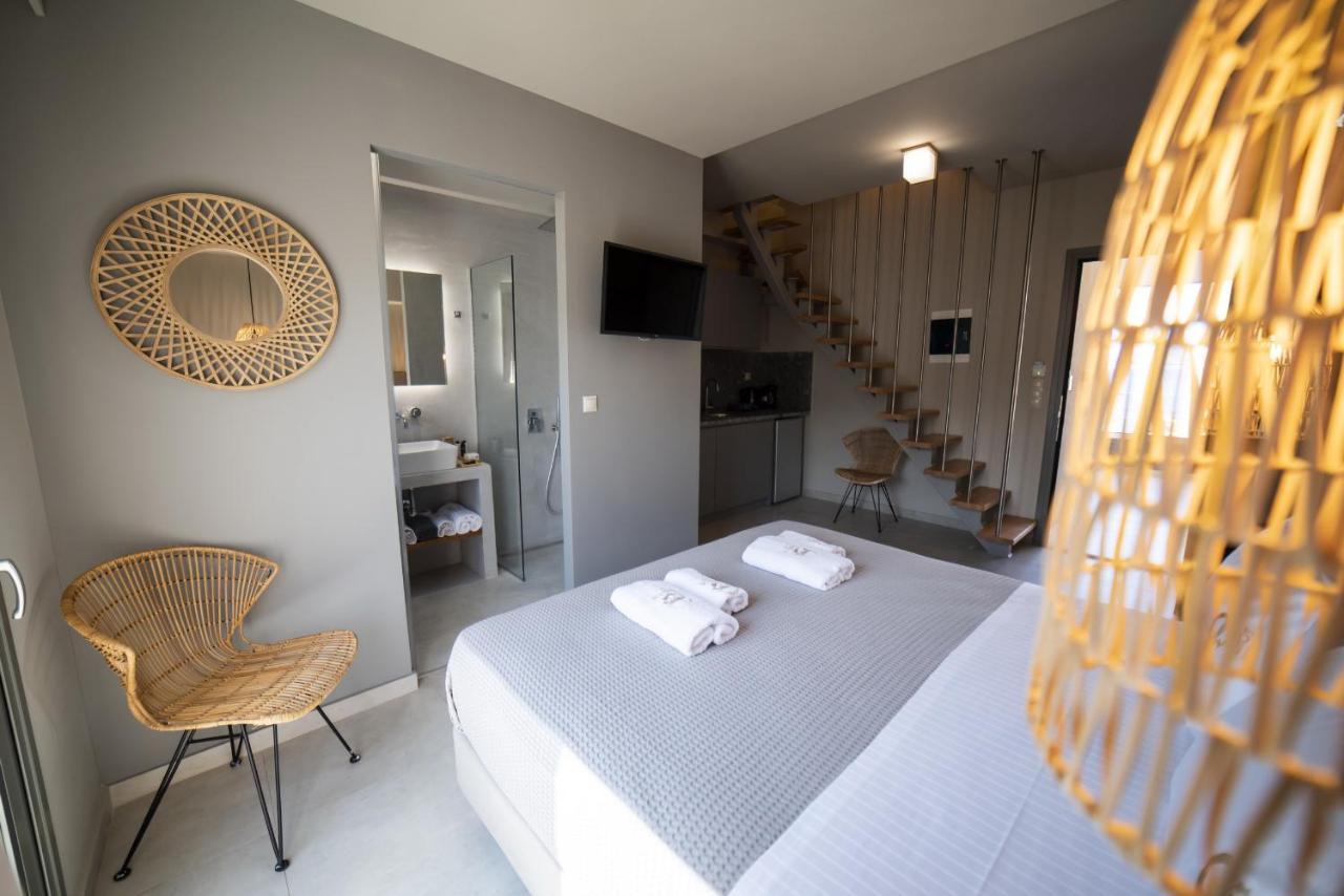 Theros Suites Dhiminio Екстер'єр фото