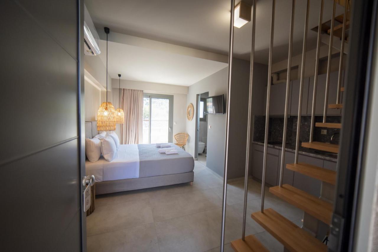 Theros Suites Dhiminio Екстер'єр фото